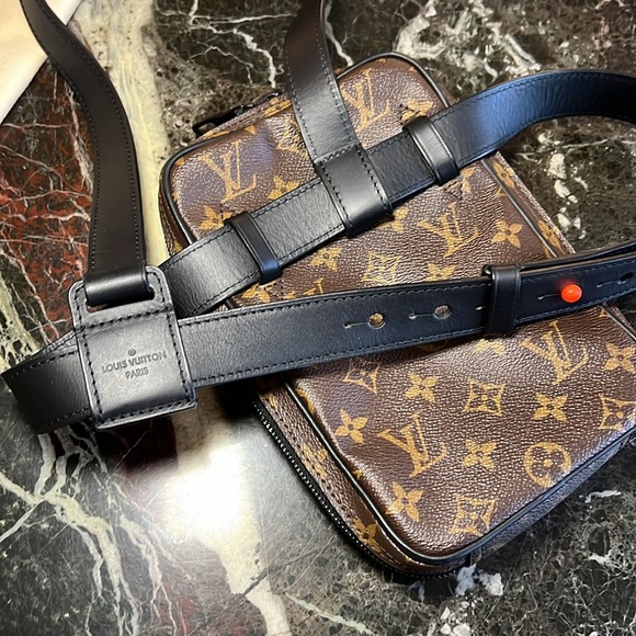 LOUIS VUITTON Monogram Solar Ray Utility Side Bag Harness Virgil Abloh - Picture 8 of 10